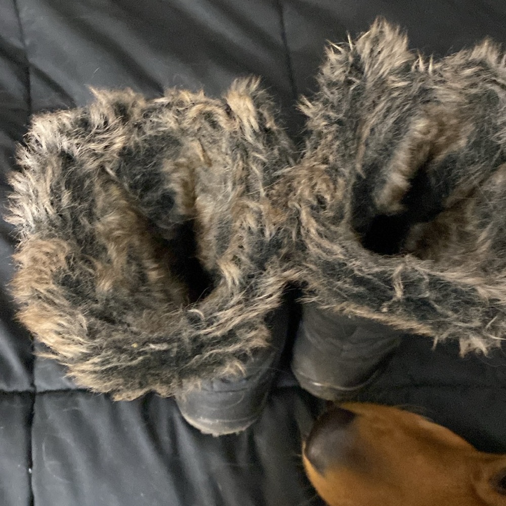 Columbia women’s snow boots size 7 - Picture 4 of 4